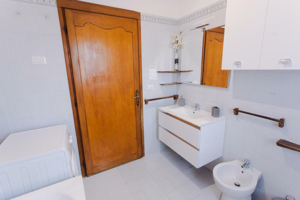 Apartment Domus Leonardo-private Free Parking Fiumicino