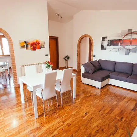 Domus Leonardo-Private Free Parking Appartement Fiumicino Buitenkant foto