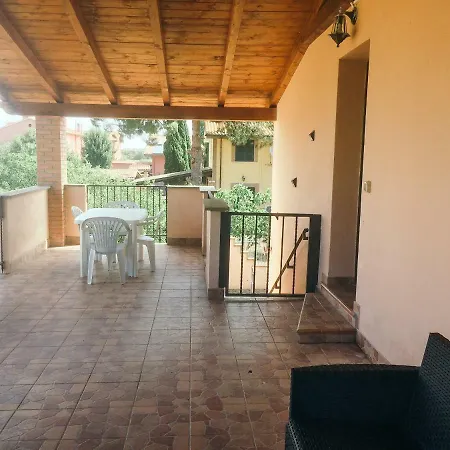 Domus Leonardo-Private Free Parking Appartement Fiumicino Buitenkant foto