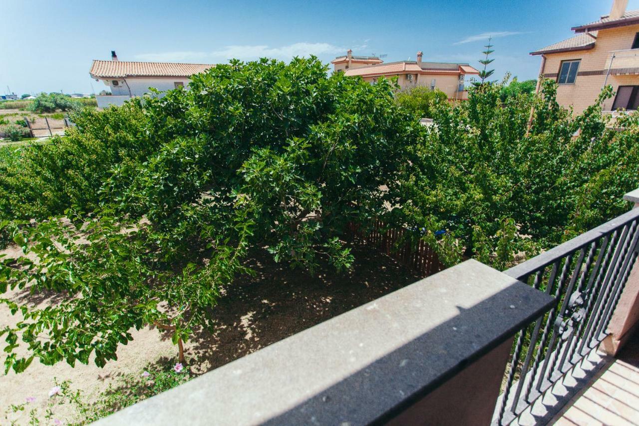 Domus Leonardo-private Free Parking Fiumicino
